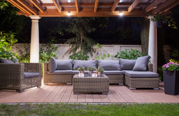 Deck Furniture Assembly in Van Nuys